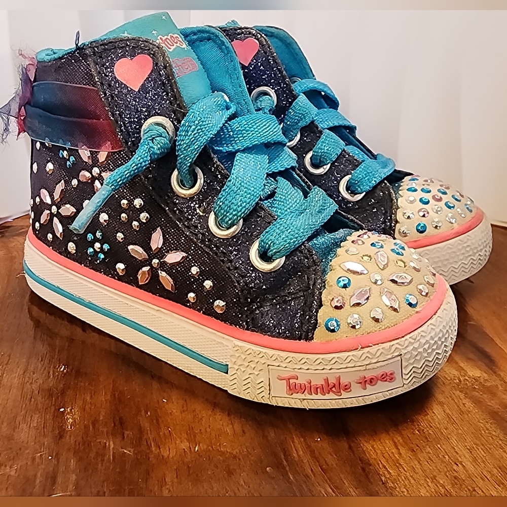 Skechers Twinkle Toes: Twinkle Sparks Light Up Sneakers for Girls
